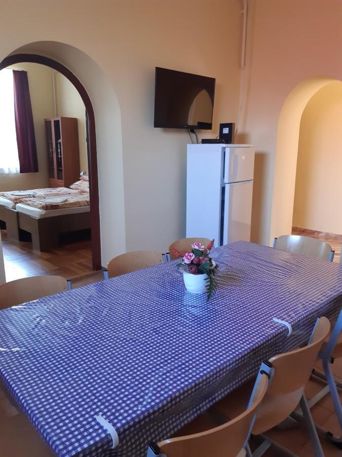 Helga Apartman Makó Eksteriør bilde
