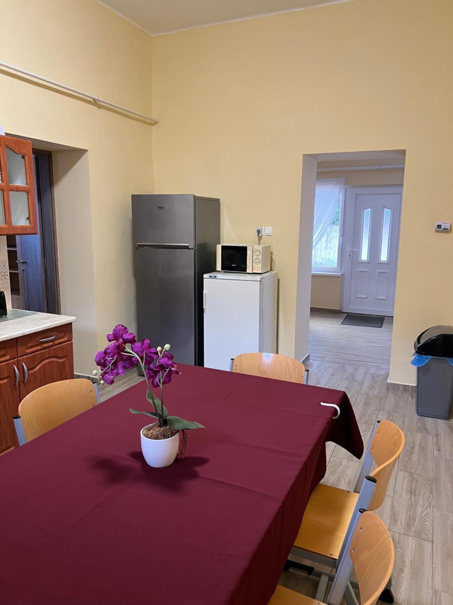 Helga Apartman Makó Eksteriør bilde